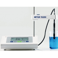 METTLER TOLEDO Bench top pH meter, F20